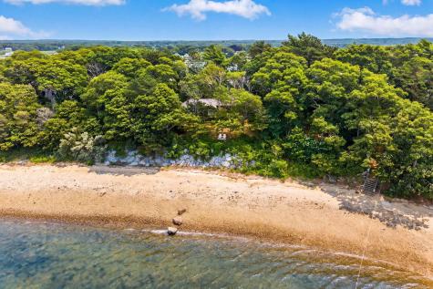 9 Bassetts Island Cataumet MA 02534
