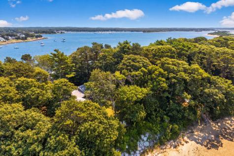 9 Bassetts Island Cataumet MA 02534