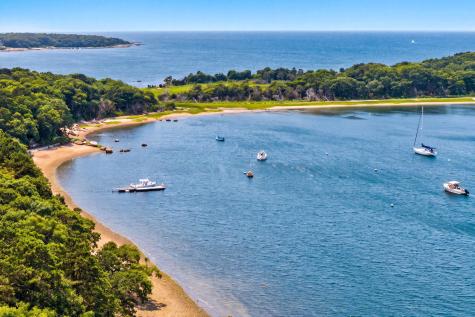 9 Bassetts Island Cataumet MA 02534