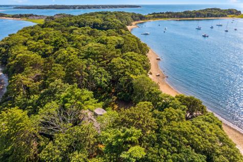 9 Bassetts Island Cataumet MA 02534