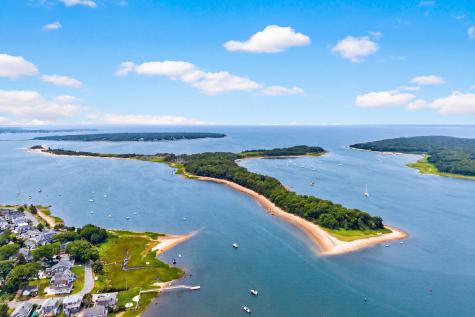 9 Bassetts Island Cataumet MA 02534