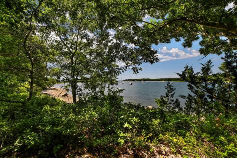 9 Bassetts Island Cataumet MA 02534