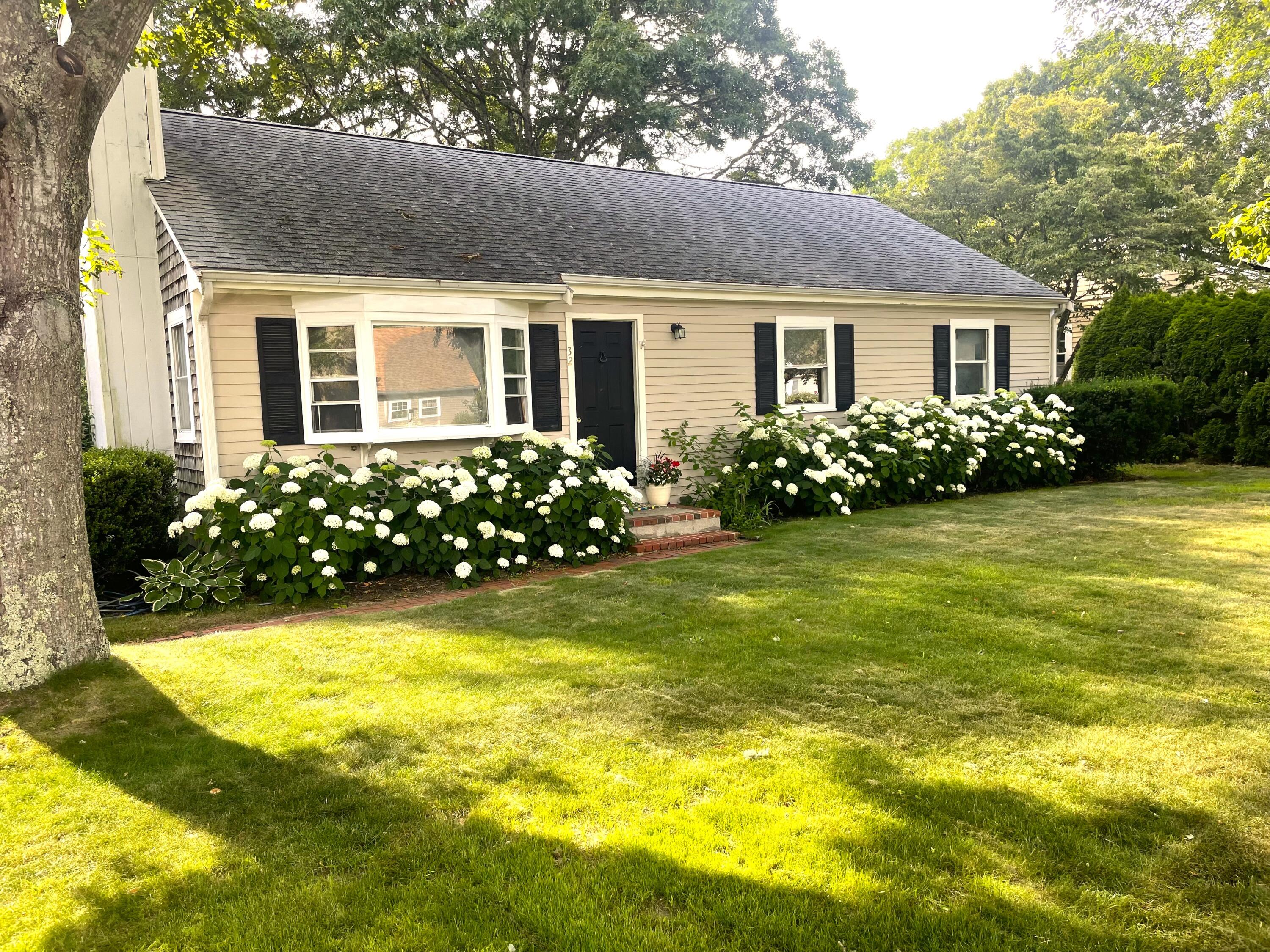 32 Jamie Lane Falmouth MA 02536