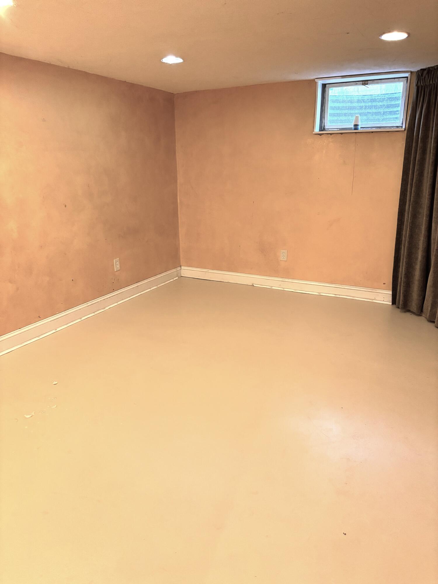 32 Jamie Lane Falmouth MA 02536