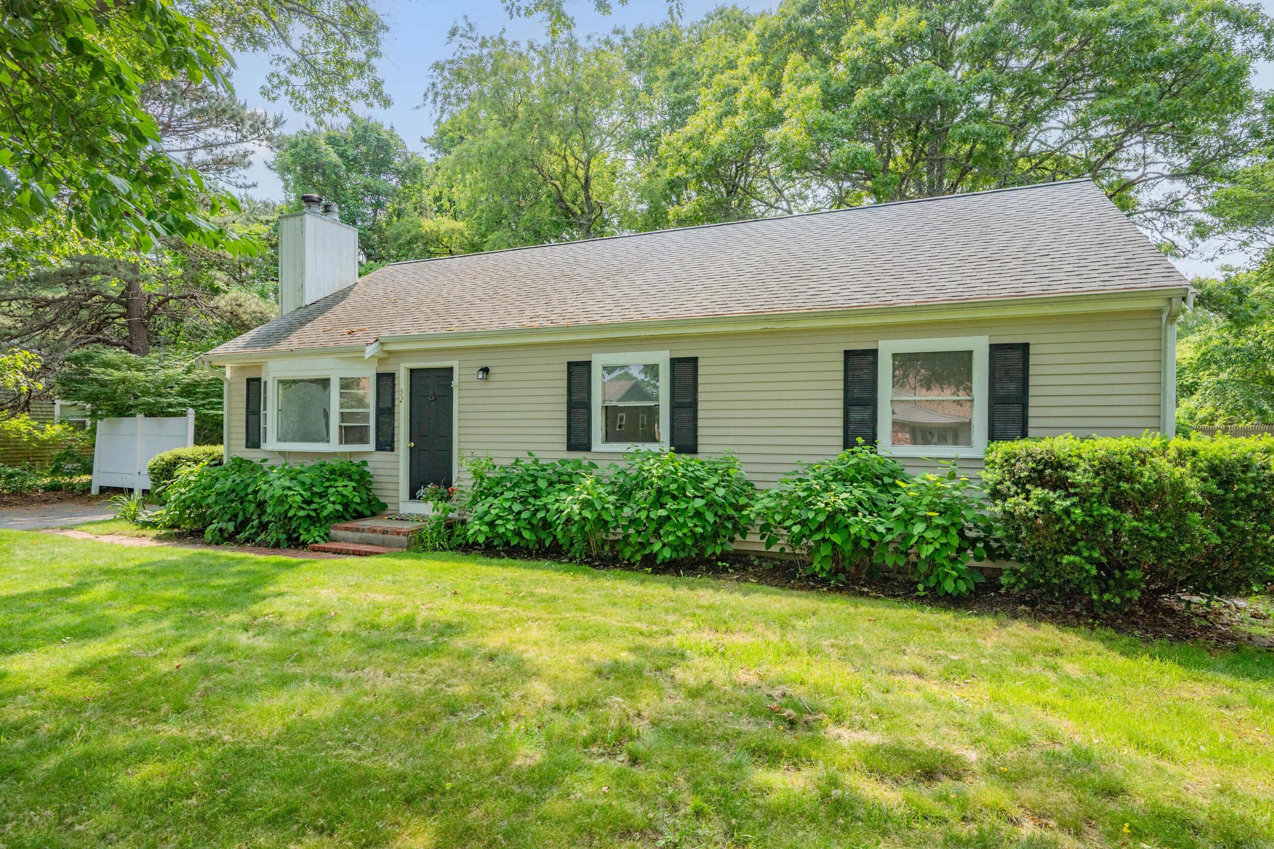 32 Jamie Lane Falmouth MA 02536