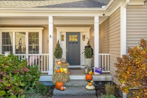 35 Spinnaker Drive Mashpee MA 02649