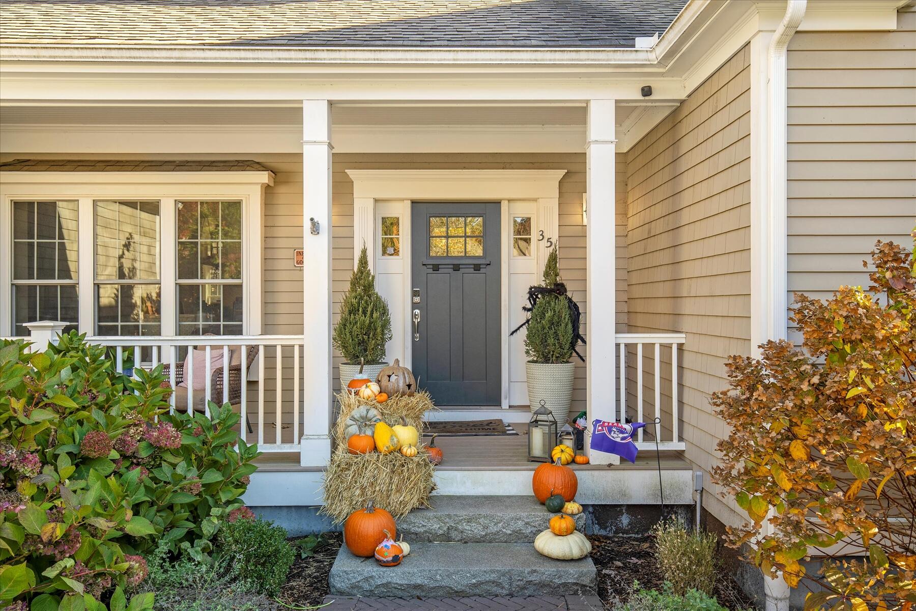 35 Spinnaker Drive Mashpee MA 02649