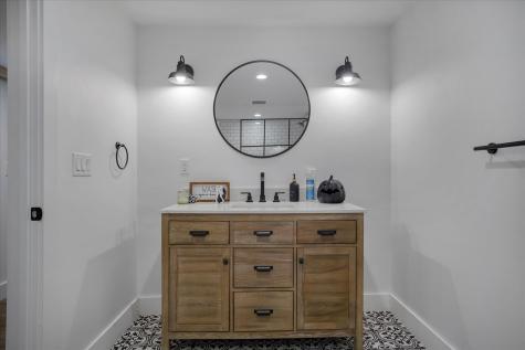 35 Spinnaker Drive Mashpee MA 02649