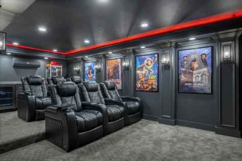 35 Spinnaker Drive Mashpee MA 02649