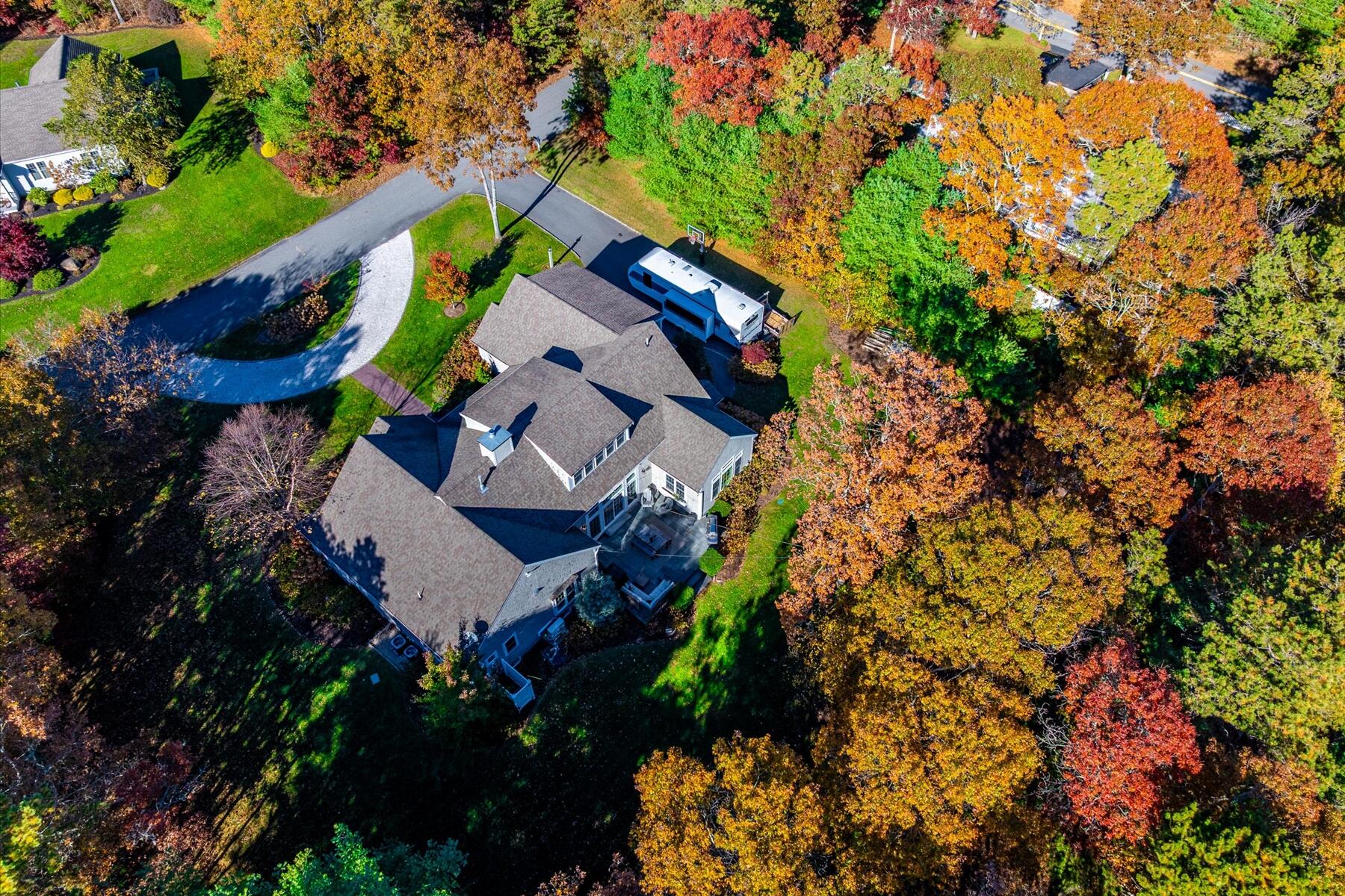 35 Spinnaker Drive Mashpee MA 02649