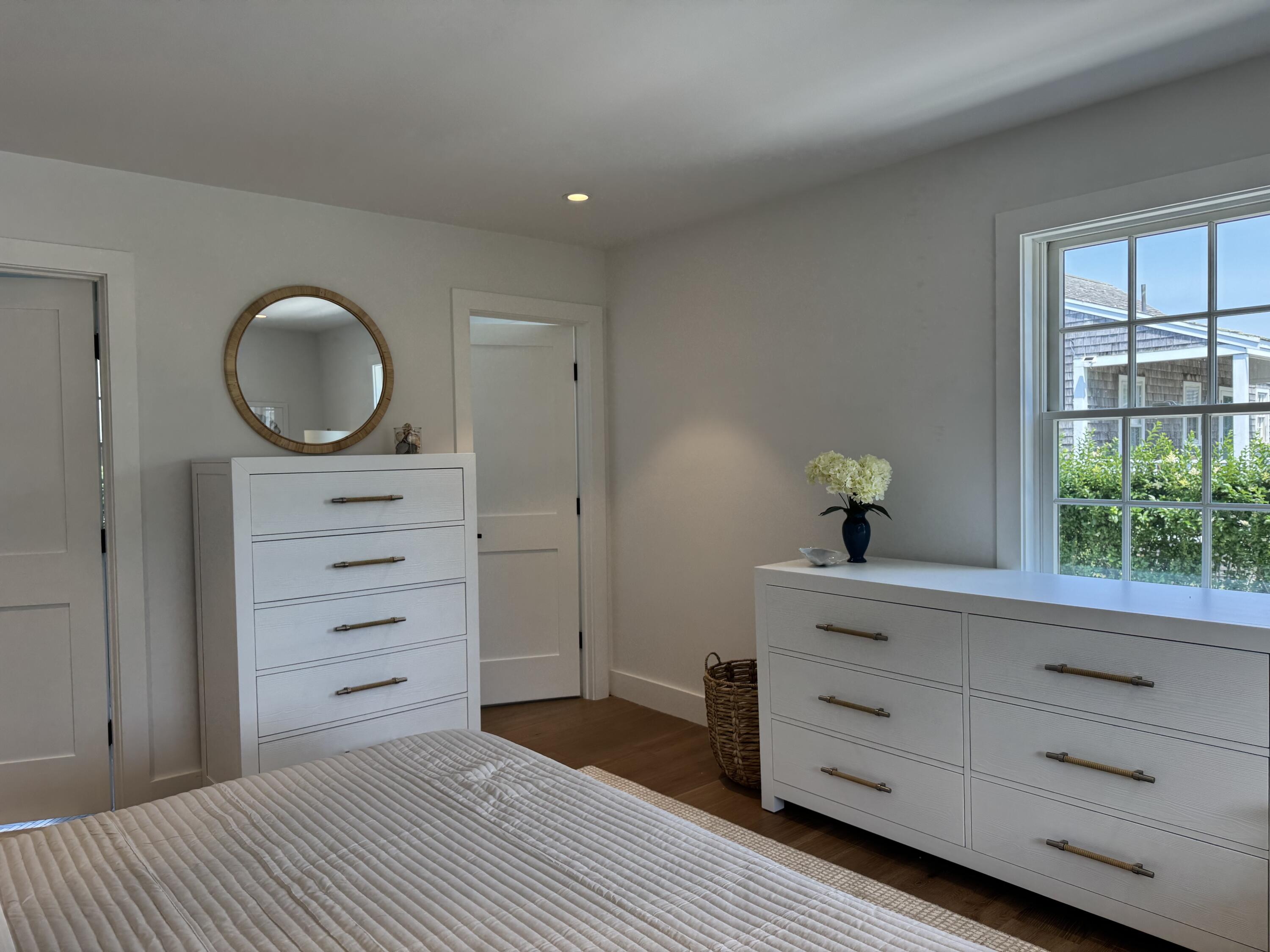 8 Sconset Avenue Siasconset MA 02564