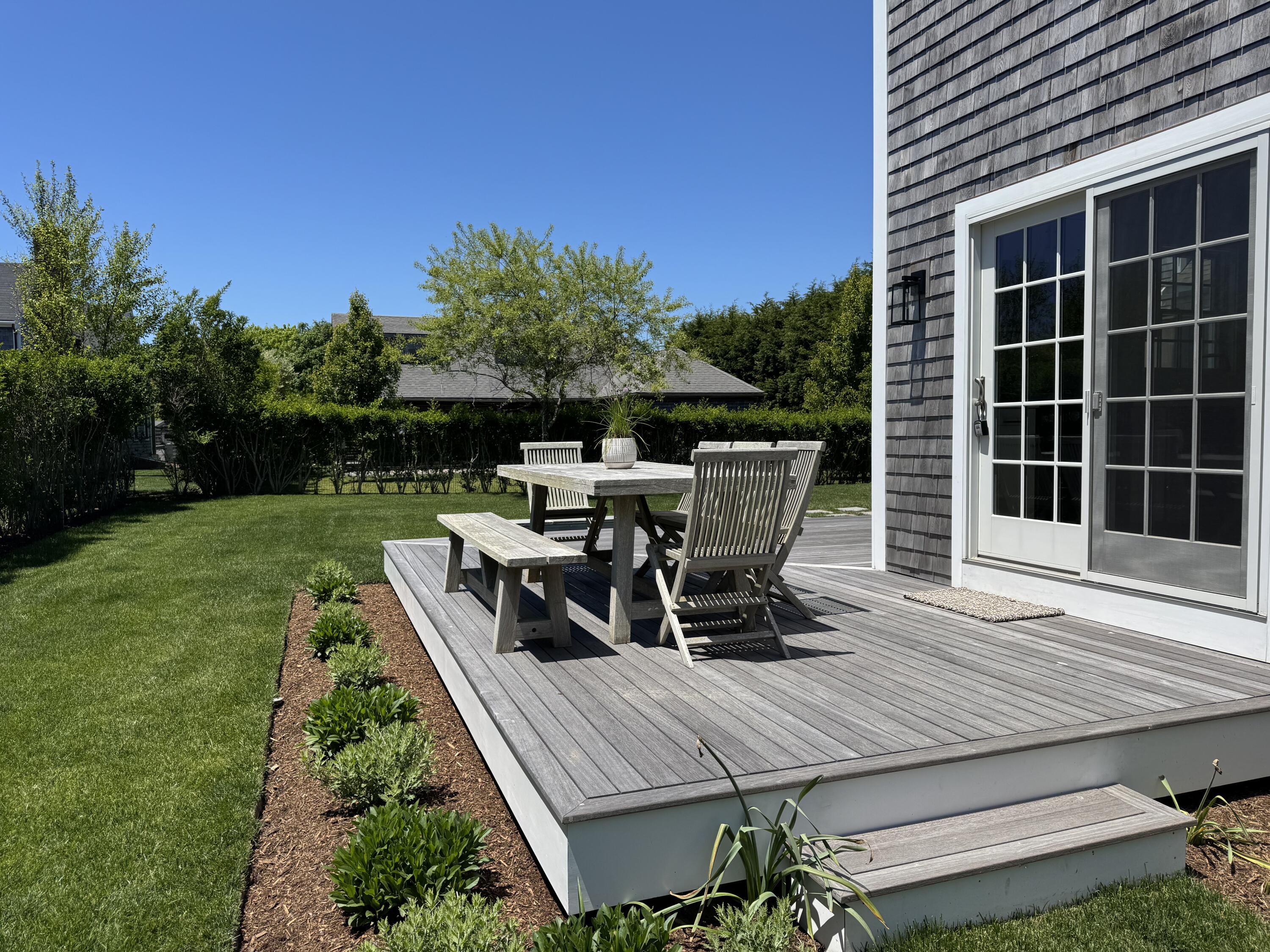 8 Sconset Avenue Nantucket MA 02564