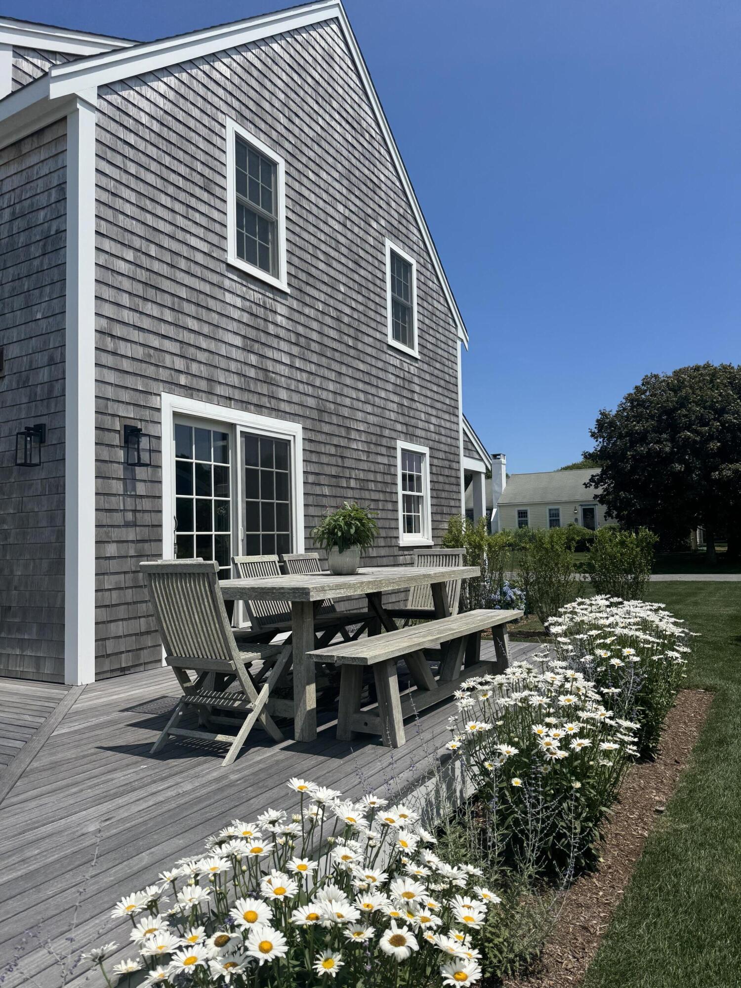 8 Sconset Avenue Siasconset MA 02564