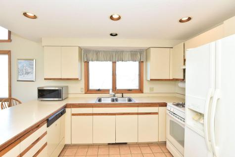 380 Plateau Avenue Eastham MA 02642