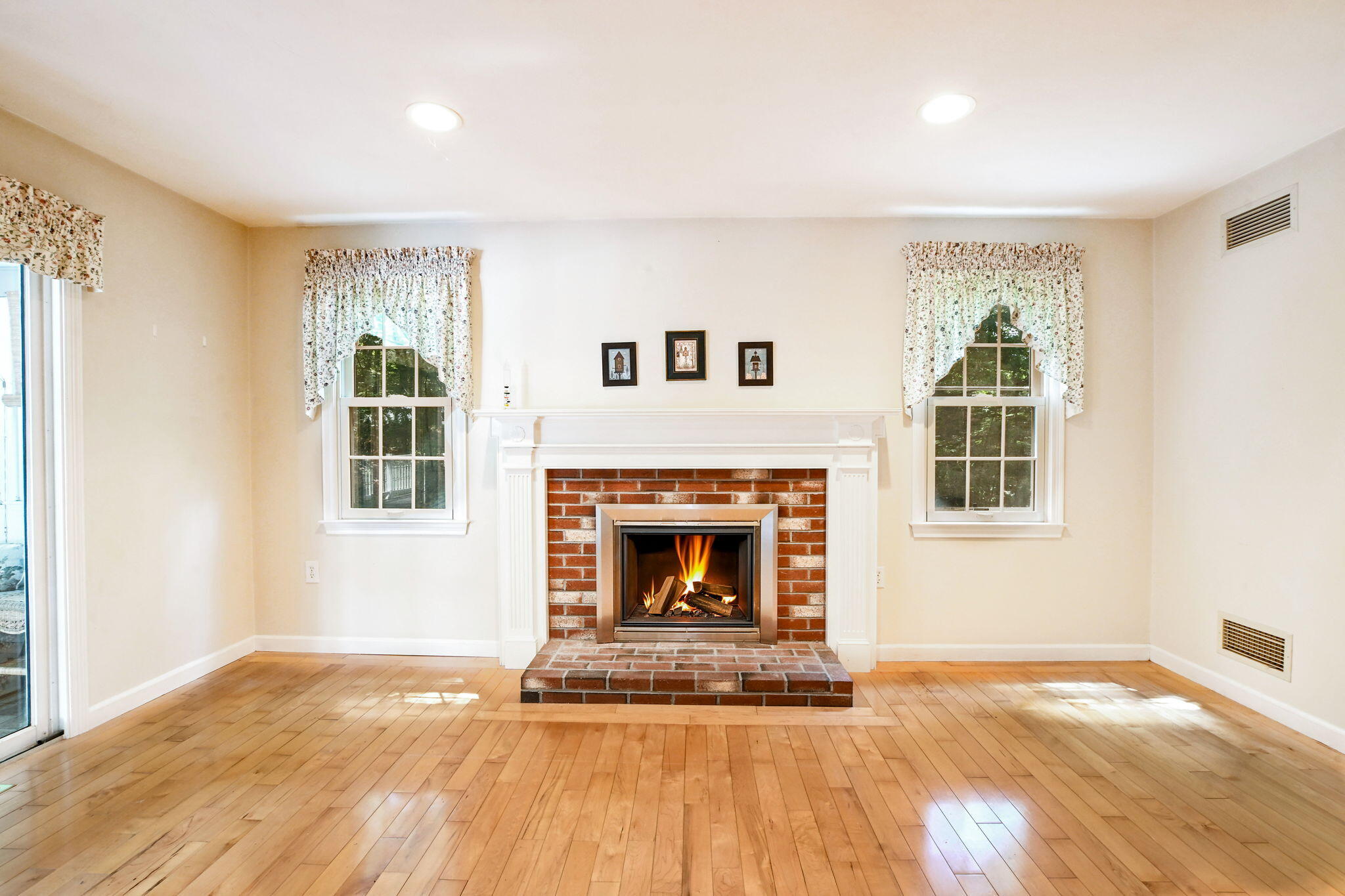 48 Mill Pond Circle Milford MA 01757