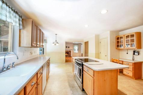 48 Mill Pond Circle Milford MA 01757