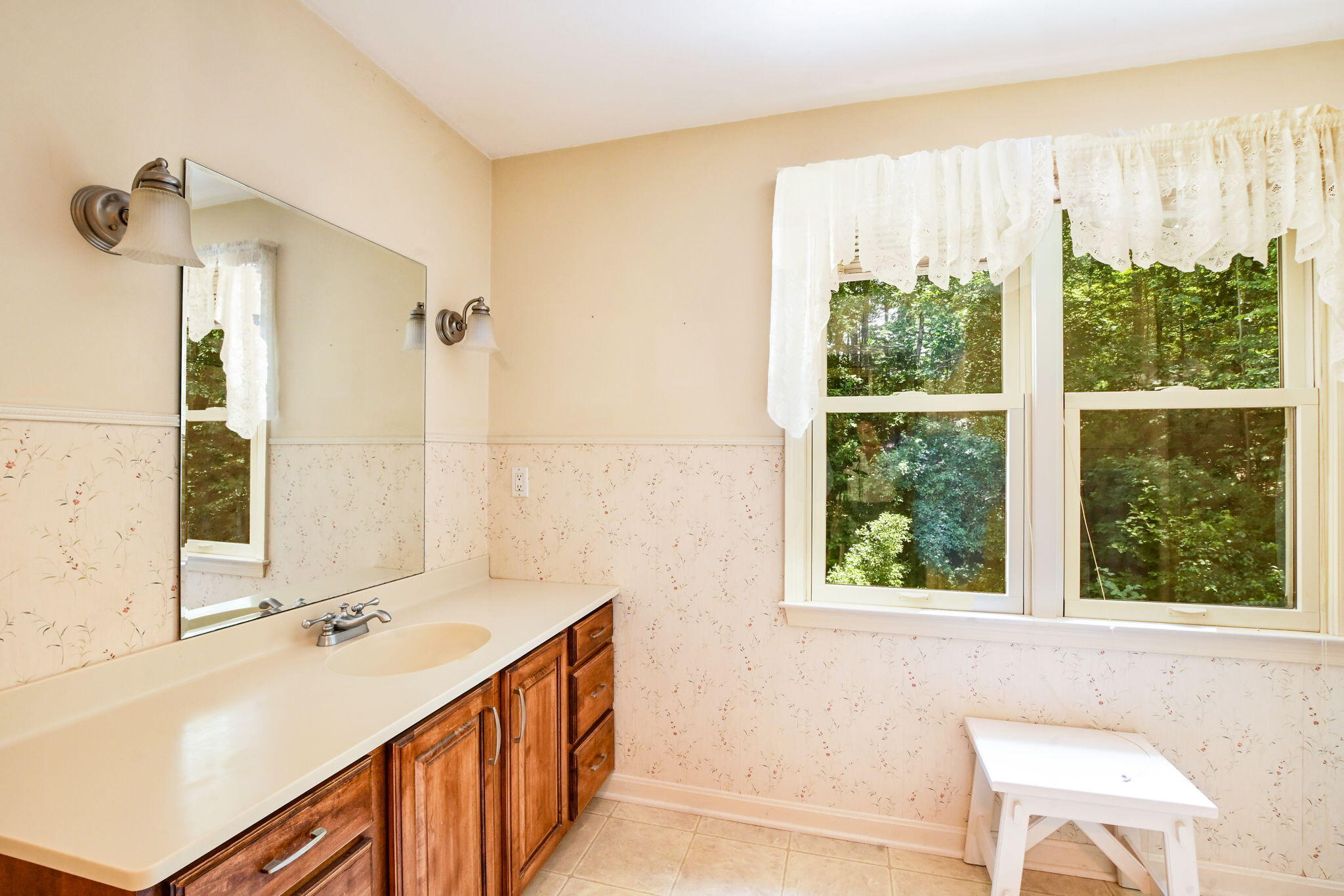 48 Mill Pond Circle MA 01757