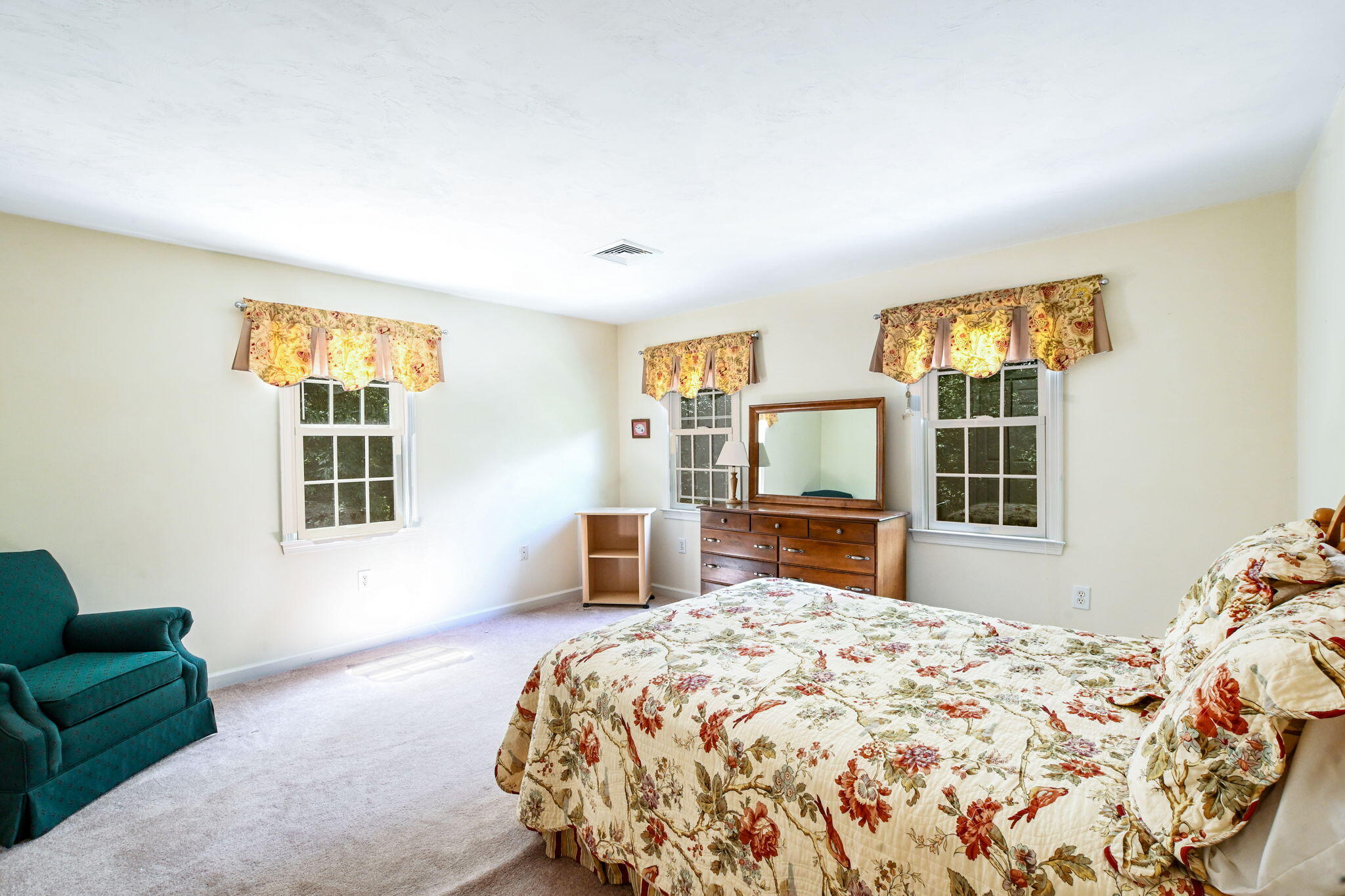 48 Mill Pond Circle MA 01757