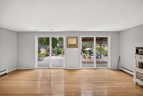 14 Veeder Drive Teaticket MA 02536
