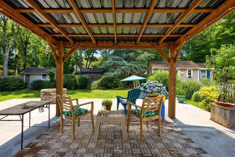 14 Veeder Drive Teaticket MA 02536