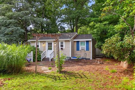 14 Veeder Drive Teaticket MA 02536