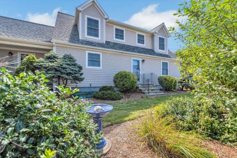 69 Horsefoot Path Dennis MA 02638
