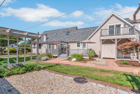 69 Horsefoot Path Dennis MA 02638