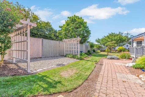 69 Horsefoot Path Dennis MA 02638