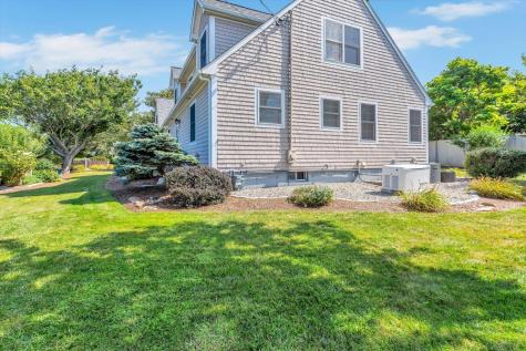 69 Horsefoot Path Dennis MA 02638
