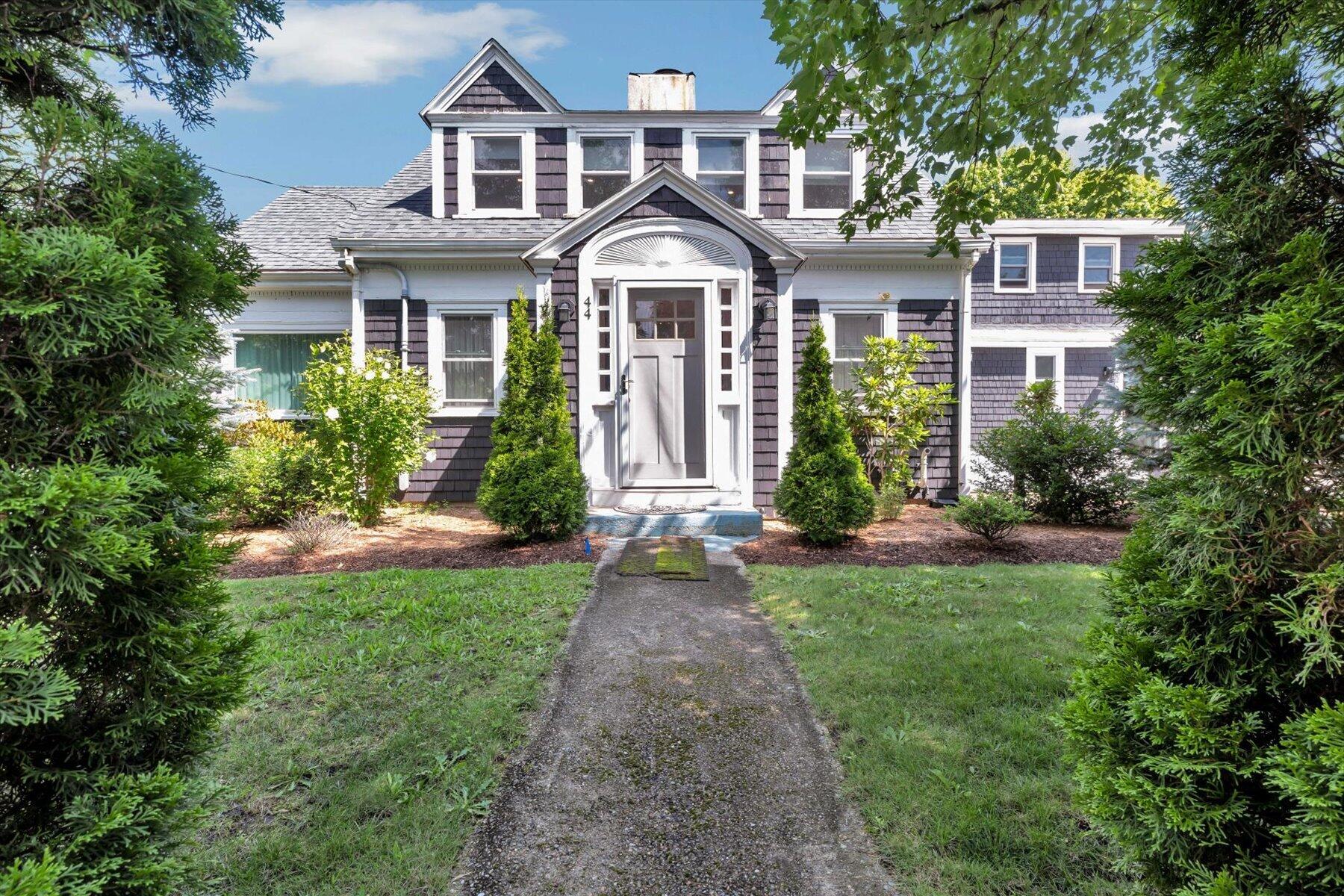44 Maple Avenue Hyannis MA 02601