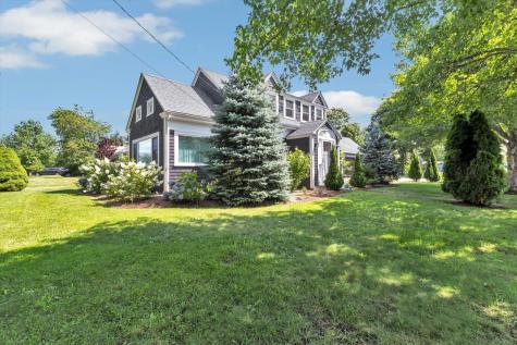 44 Maple Avenue Hyannis MA 02601