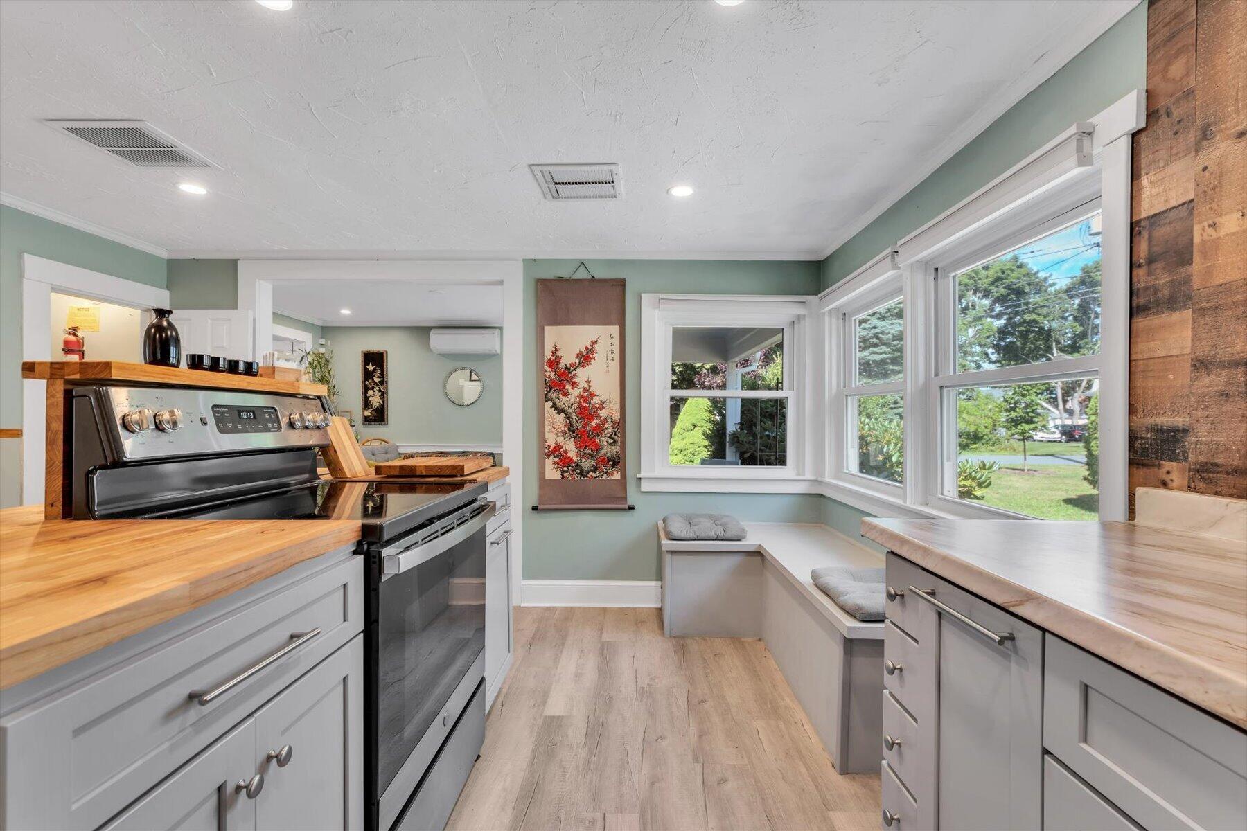 44 Maple Avenue Hyannis MA 02601