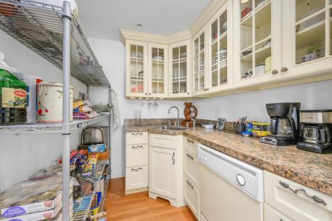 27 Mayflower Lane Dennis MA 02639