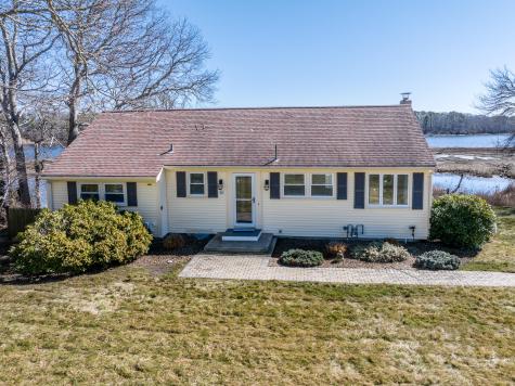 68 Grouse Lane Yarmouth MA 02673