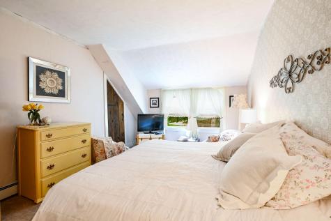 4 Evergreen Hill Road Bourne MA 02532