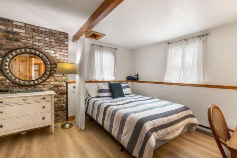 28 Crocker Drive Barnstable MA 02601