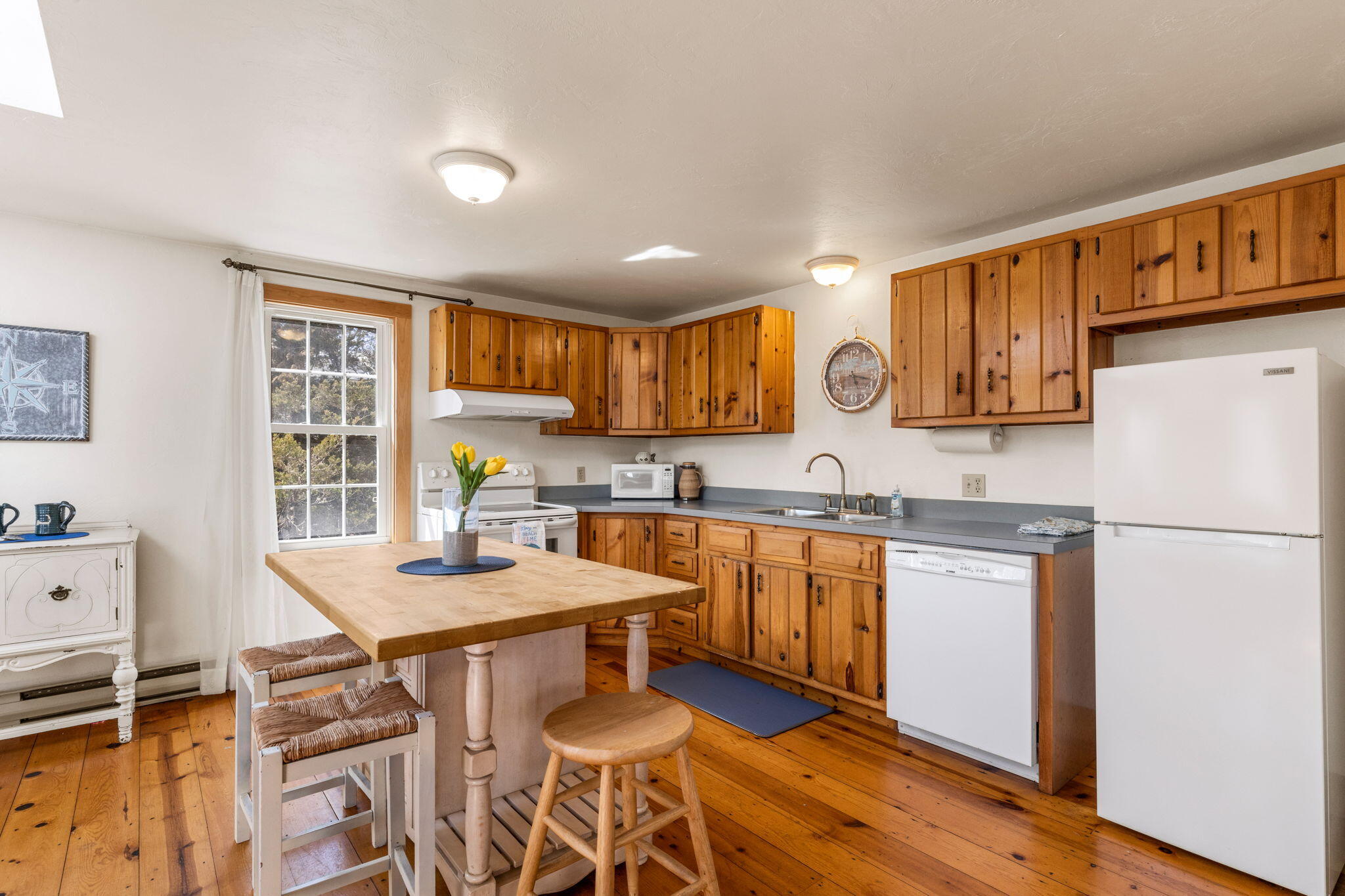 28 Crocker Drive Barnstable MA 02601