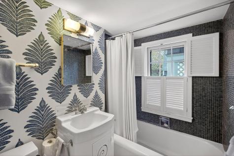 14 Vine Street Marion MA 02738