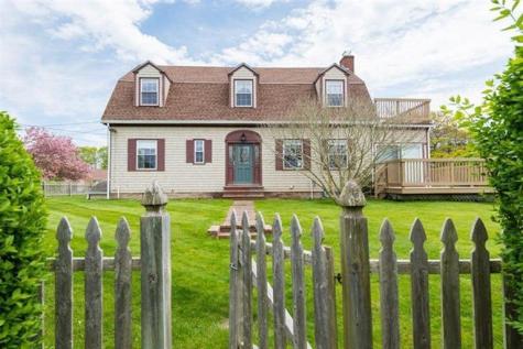 63 Fresh River Lane Falmouth MA 02540