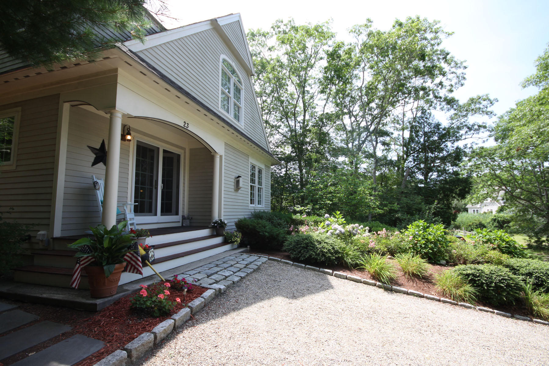 23 Spoondrift Way Mashpee MA 02649