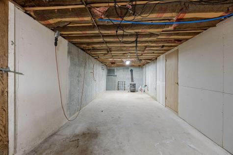 7 Horseshoe Circle Sandwich MA 02563