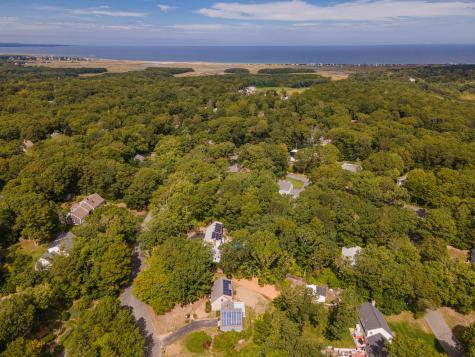 7 Horseshoe Circle Sandwich MA 02563