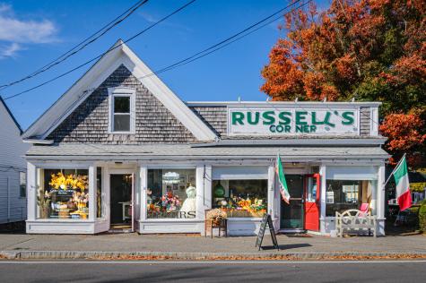 7 Horseshoe Circle Sandwich MA 02563