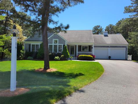19 Eagle Lane Barnstable MA 02635