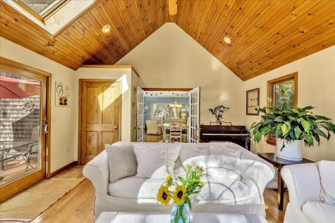 20 Windsor Way Mashpee MA 02649