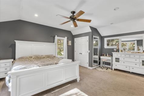 20 Windsor Way Mashpee MA 02649