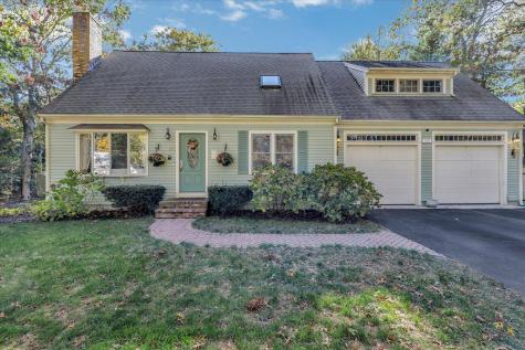 20 Windsor Way Mashpee MA 02649