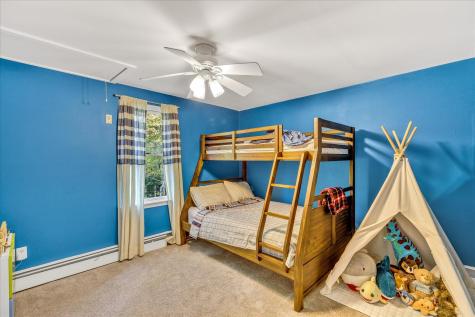 20 Windsor Way Mashpee MA 02649