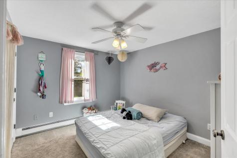 20 Windsor Way Mashpee MA 02649