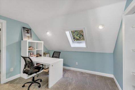 20 Windsor Way Mashpee MA 02649